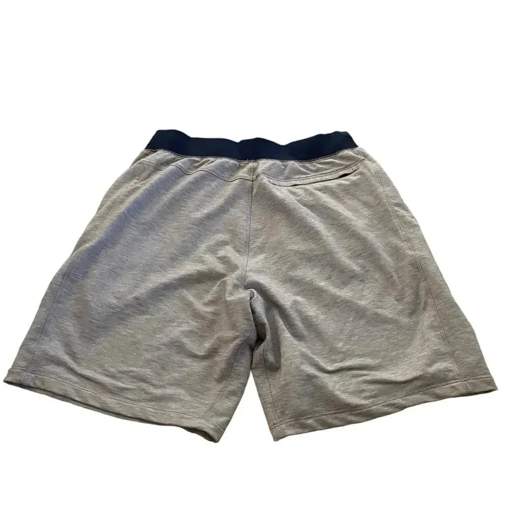 Tommy John Gray & Black Mid Rise Drawstring Shorts Size Medium